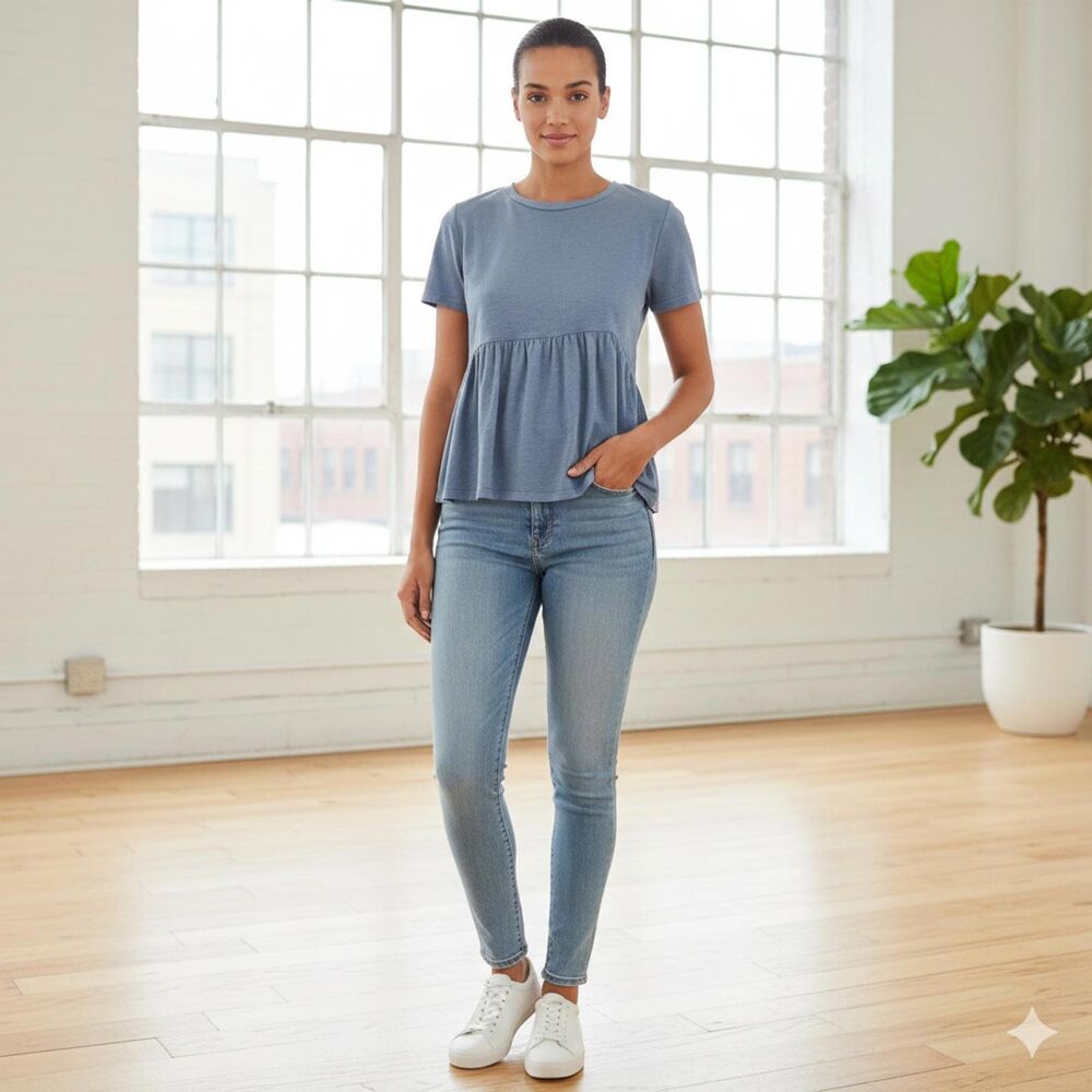 GAP Women's Short Sleeve Peplum T-Shirt